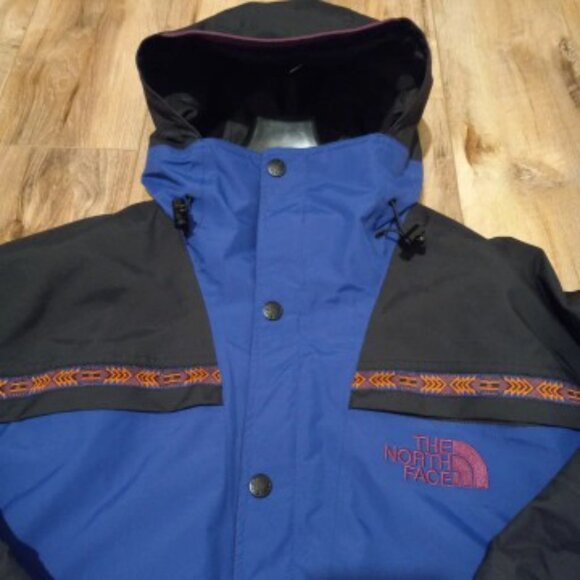 Vintage The North Face 92 Retro Rage Collection Rain Jacket MED - Picture 3 of 5